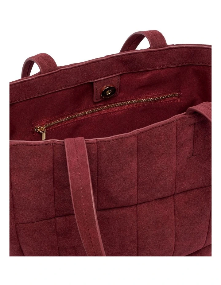 Ava Tote Bag in Wine image 4