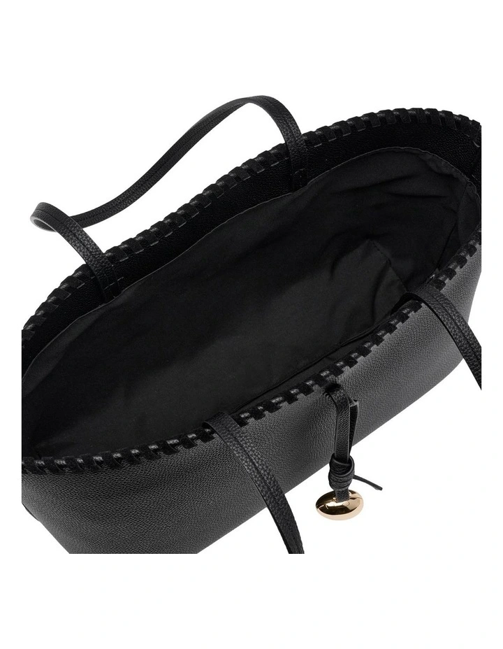 Goldie Tote in Black image 4