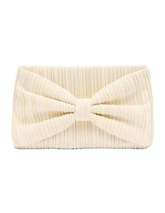 Belle Clutch in Cream