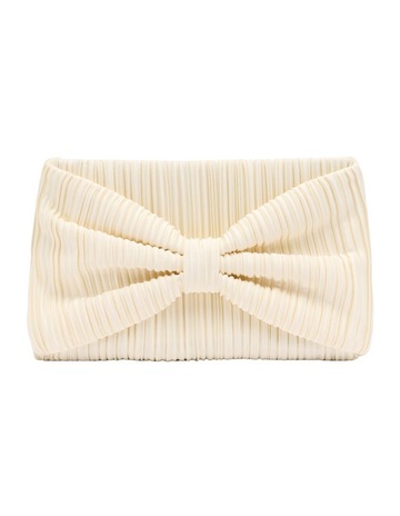 Cream colour