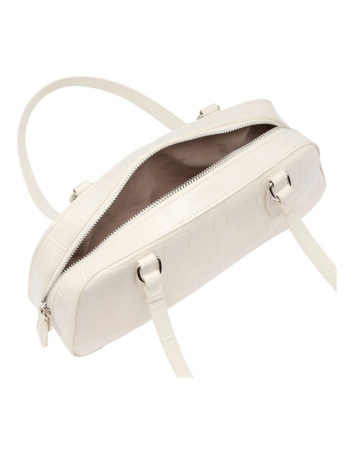 Milly Shoulder Bag in Cream image 4
