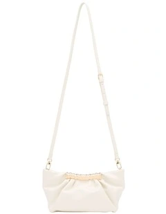Nia Clutch In Cream