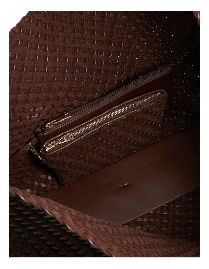 Deliberate Woven Slouch Tote XL in Chocolate image 4