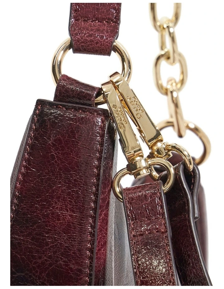 Direction Scoop Shoulder Bag in Purple image 6