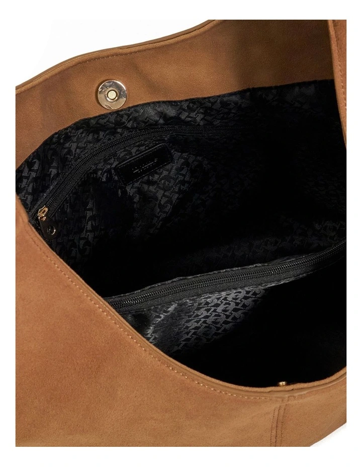 Delighting Slouch Shoulder In Sand image 3