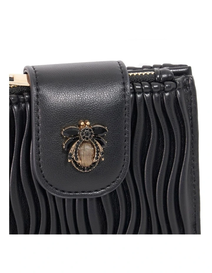 Kearton Bug Cardholder in Black image 5