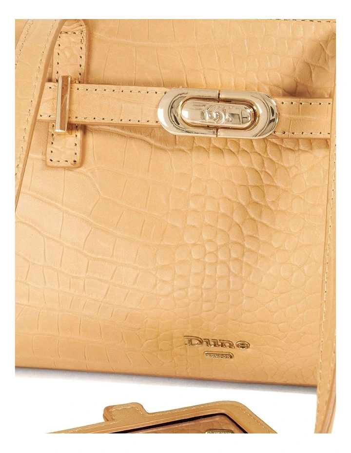 Depend Shoulder Bag in Caramel image 5