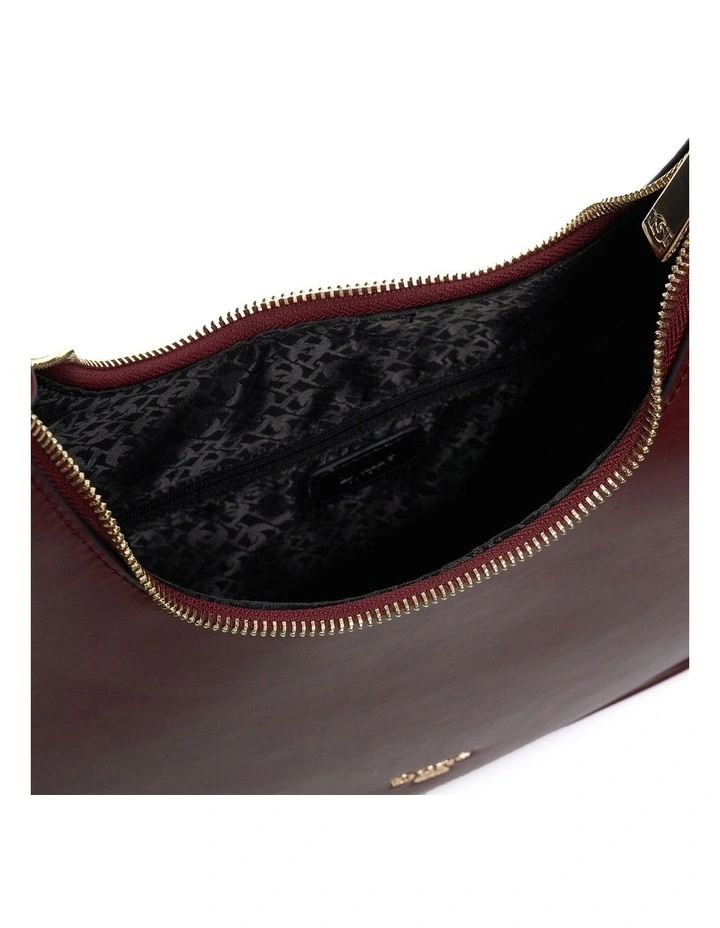 Dedicated Shoulder Bag in Burgundy image 4