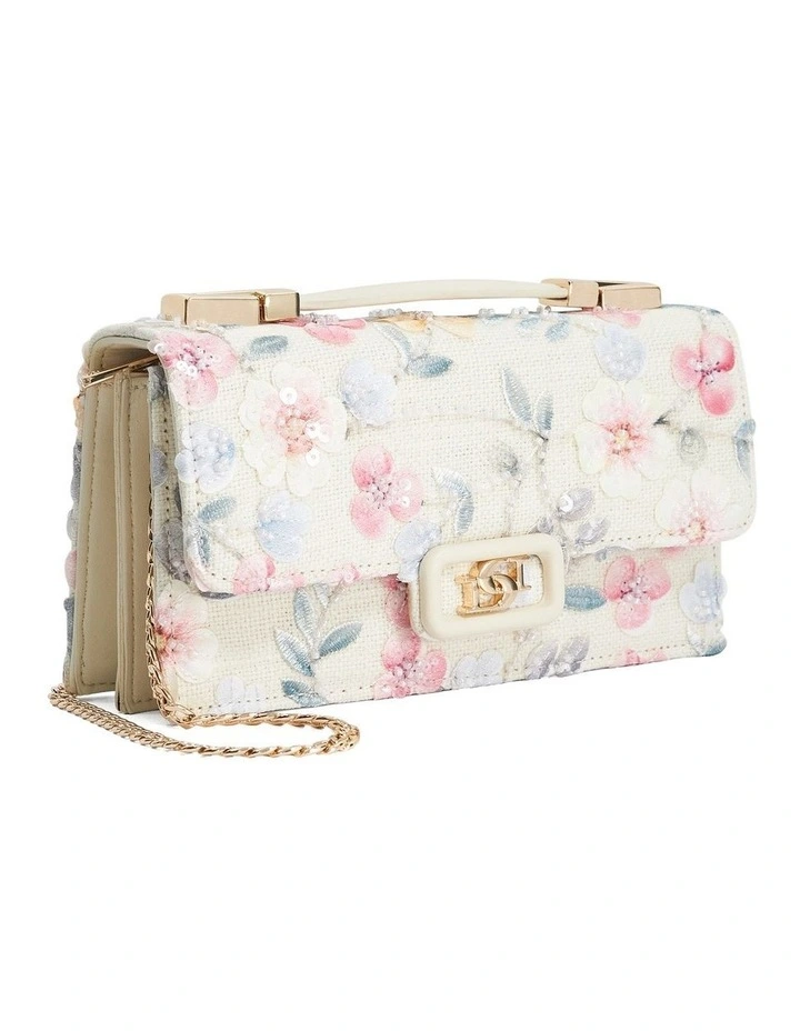Billed Bag In Natural image 3