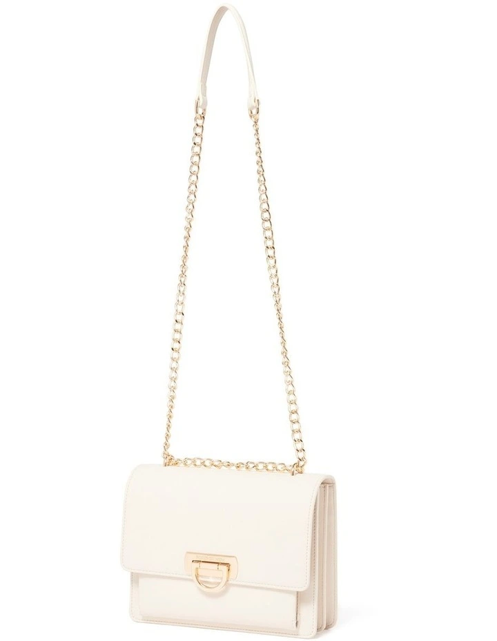 Signature Cassandra Chain Shoulder Bag in Natural image 3