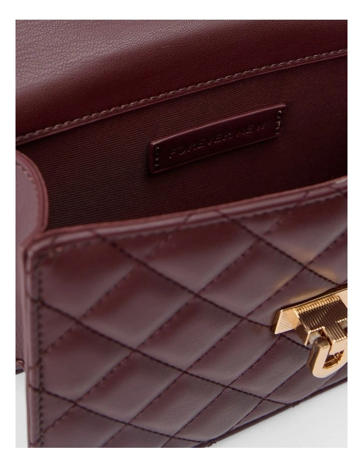 Azalea Quilt Metal Top Handle Bag in Red image 4