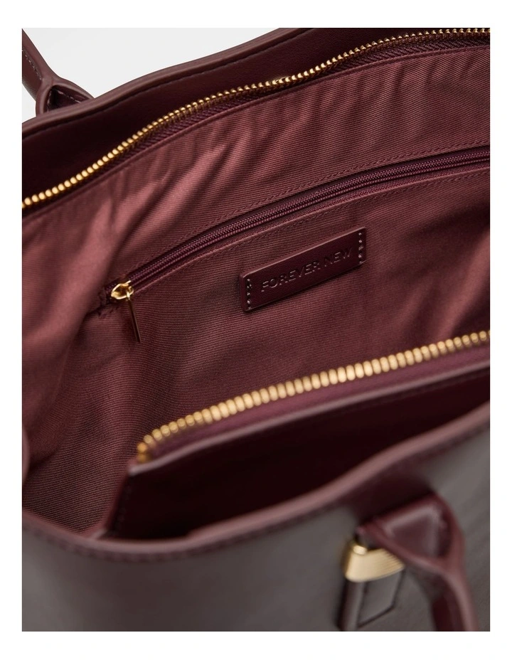 Kate Laptop Metal Detailed Tote Bag in Red image 3