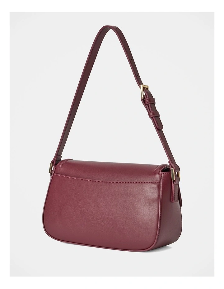 Carly Curve Lock Shoulder Bag in Red image 2