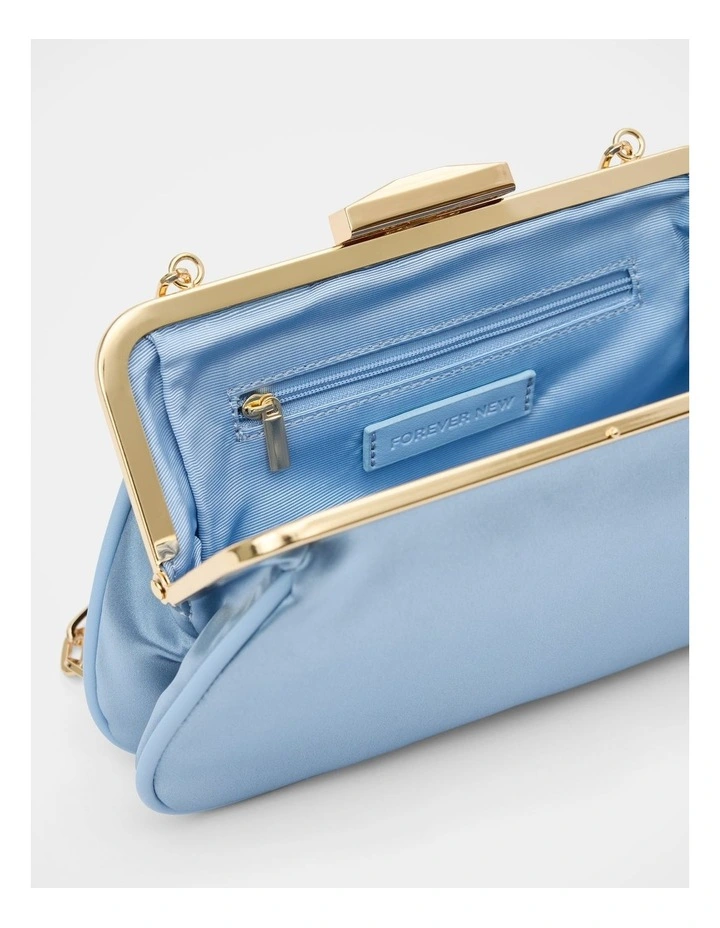 Joanna Chain Clutch Bag in Blue image 3