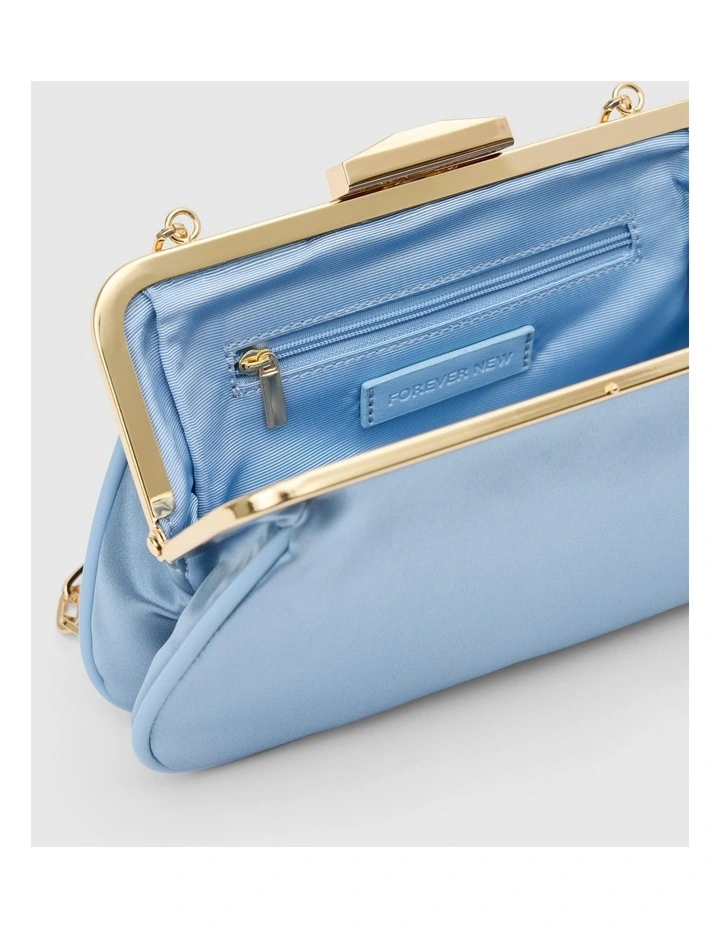 Joanna Chain Clutch Bag in Blue image 3