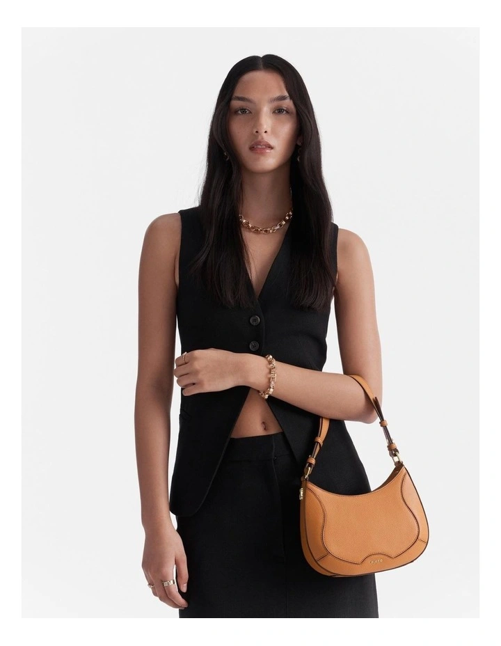 Betsy Shoulder Bag in Caramel image 2