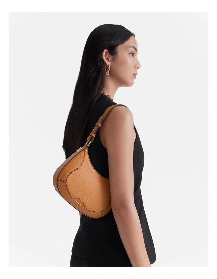 Betsy Shoulder Bag in Caramel image 4