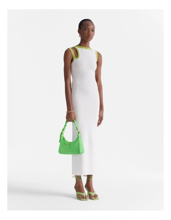 Nextalgia Shoulder Bag in Spiced Apple image 4