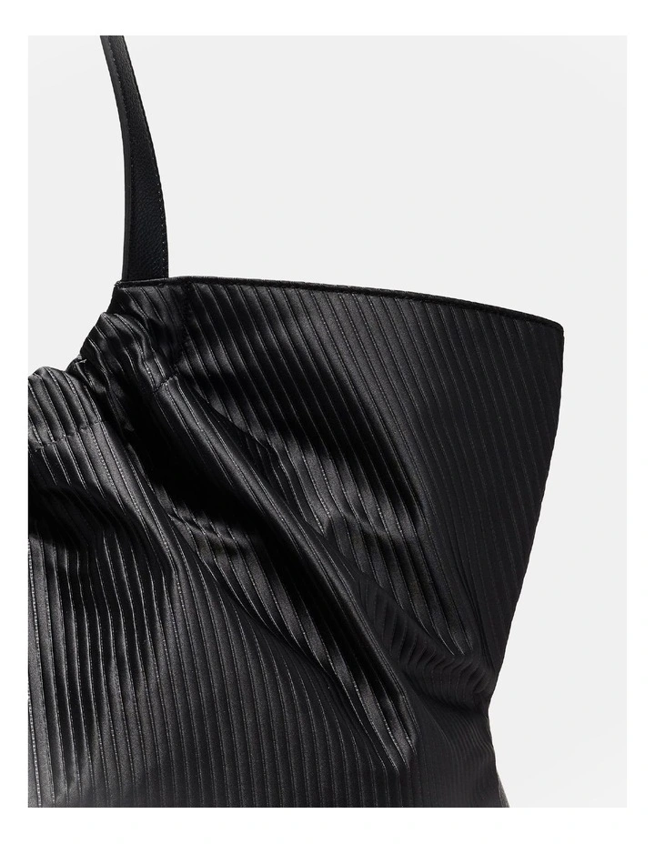 Haze Tote Bag in Black Light Gold image 6