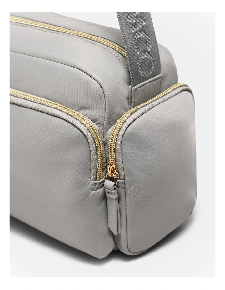 The Stage Crossbody Bag in Grey Sky image 5