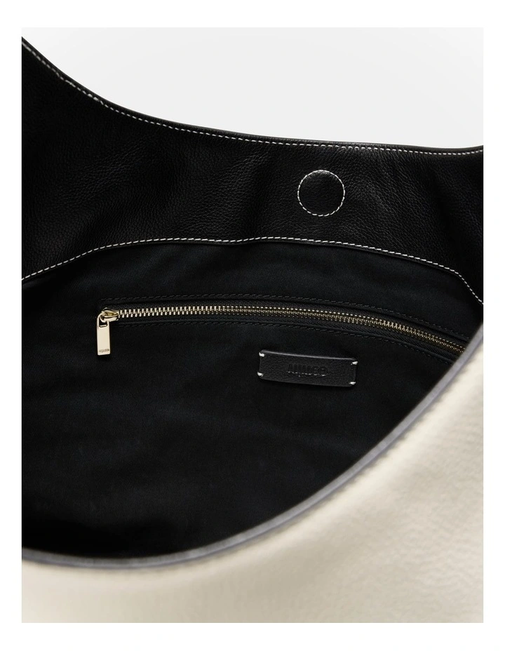 Heirloom Hobo Bag in Black Multi image 7