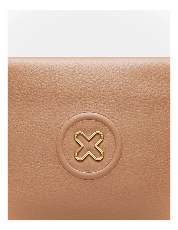 Bay Strap Crossbody Bag in Caramel image 6