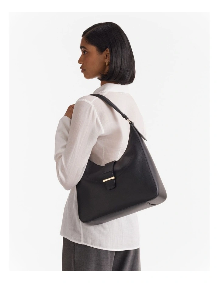 Chelsea Small Hobo Bag in Black image 2