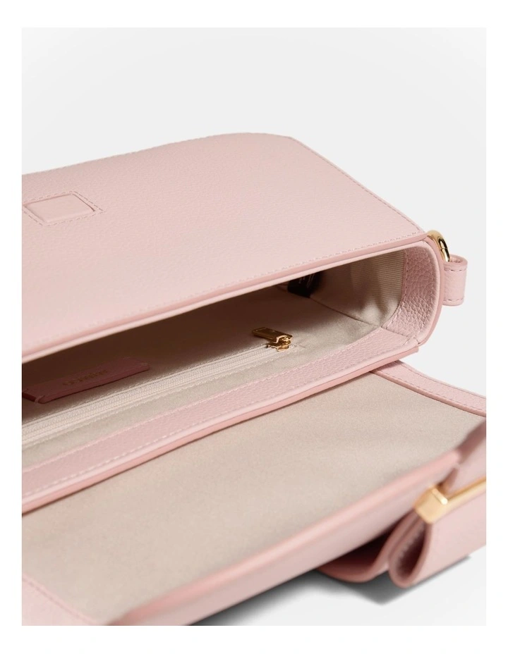 Chelsea Crossbody Bag in Pink Dust image 6