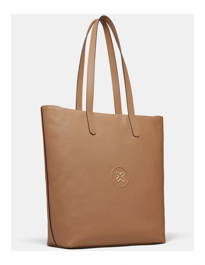 Bay Tote Bag in Caramel image 3