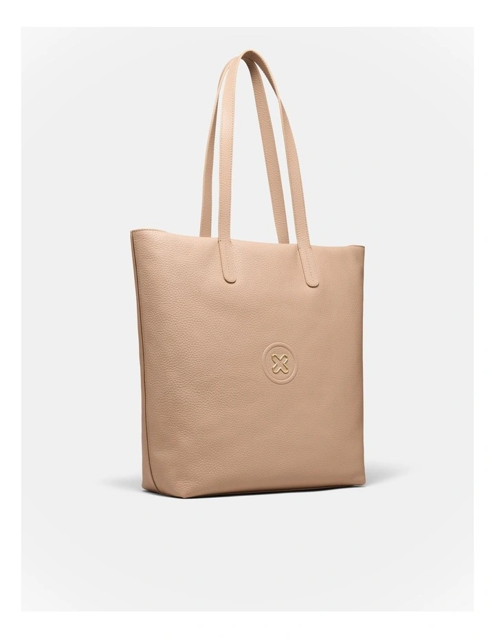 Bay Tote Bag in Almond image 3