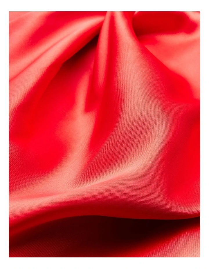 Aura Grab Bag in Red image 5