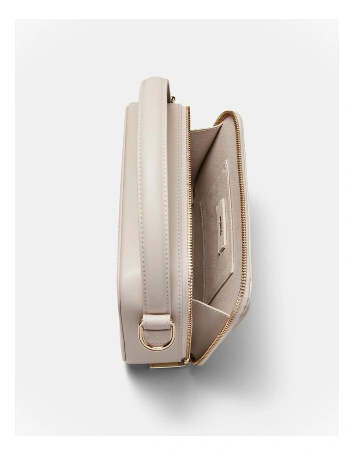 Misty Grab Crossbody Bag in Linen image 7