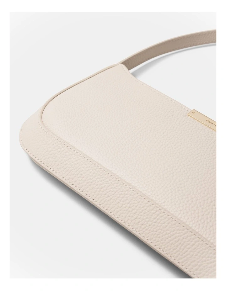 Cove Slim Shoulder Bag in Linen image 5