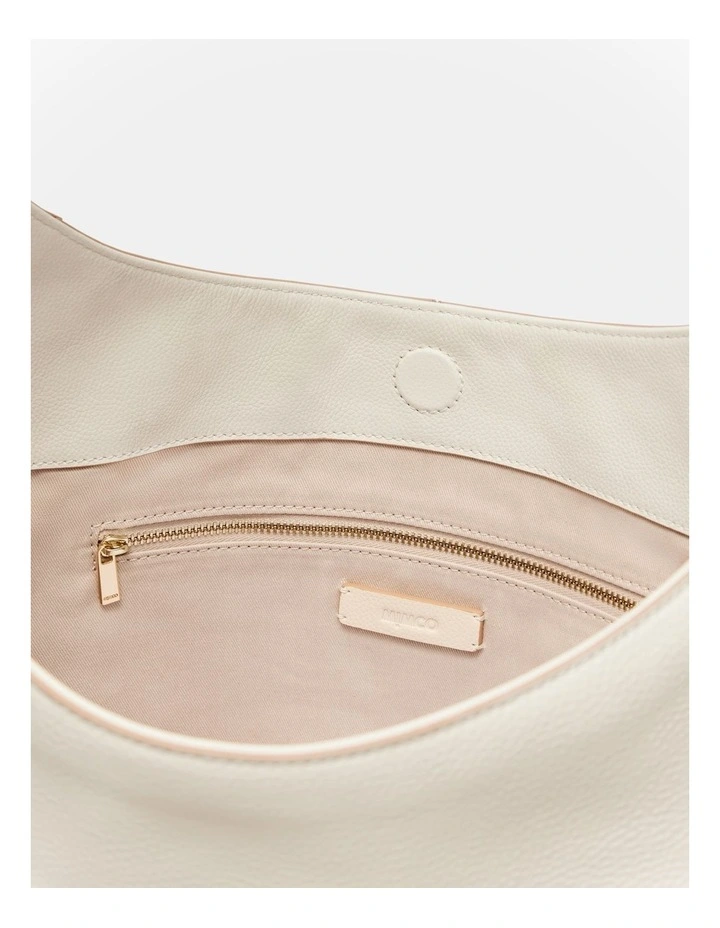Heirloom Hobo Bag in Vanilla image 7