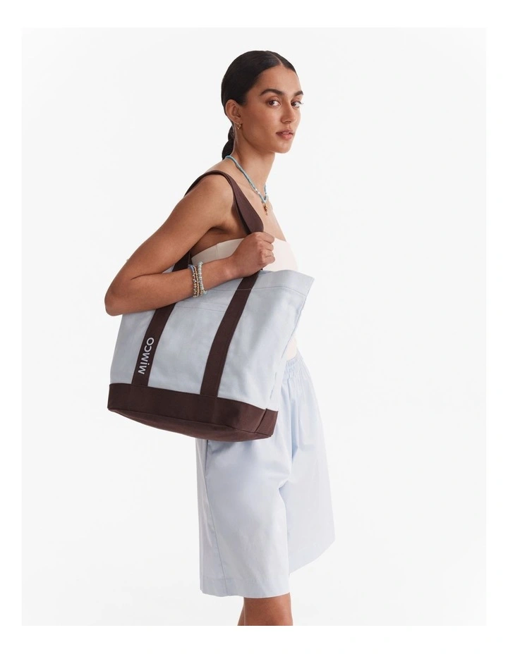Concert Tote Bag in Iceberg image 2