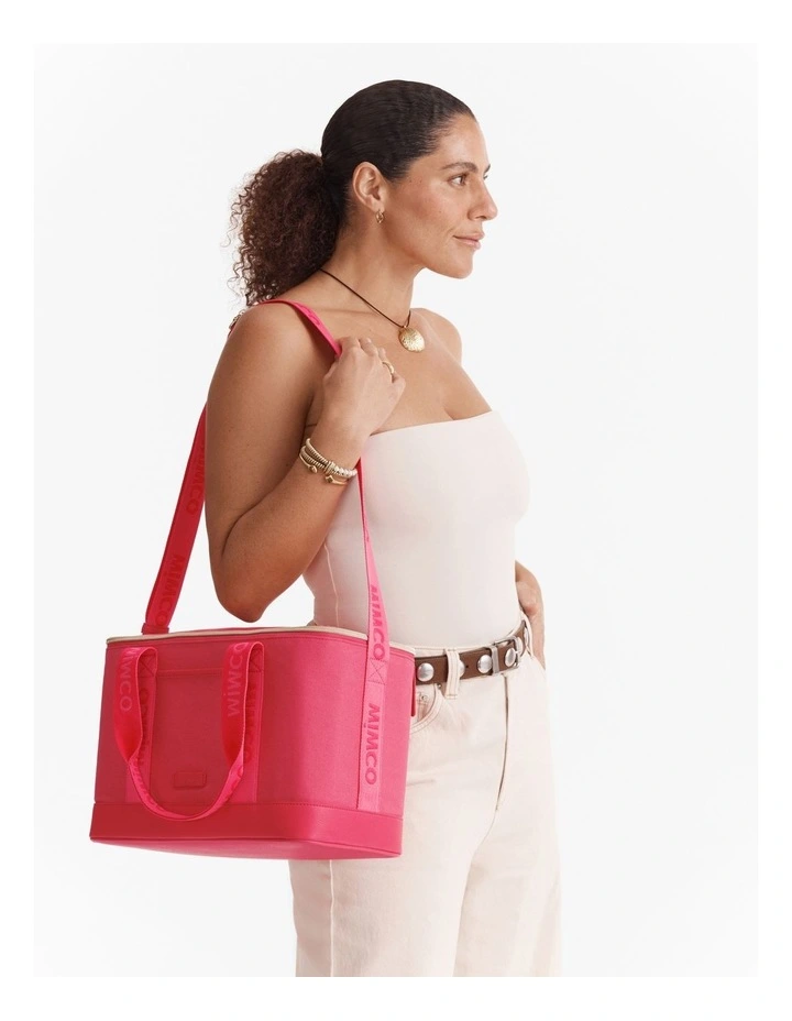 Cooler Bag in Flamingo image 3