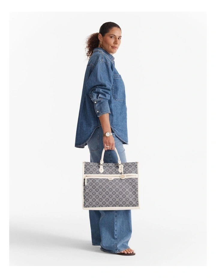 Gram Tote Bag in Denim image 2