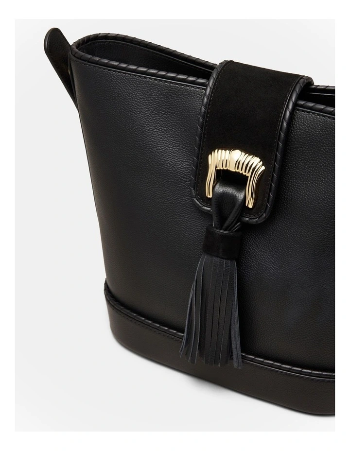 Cedar Bucket Bag in Black image 5