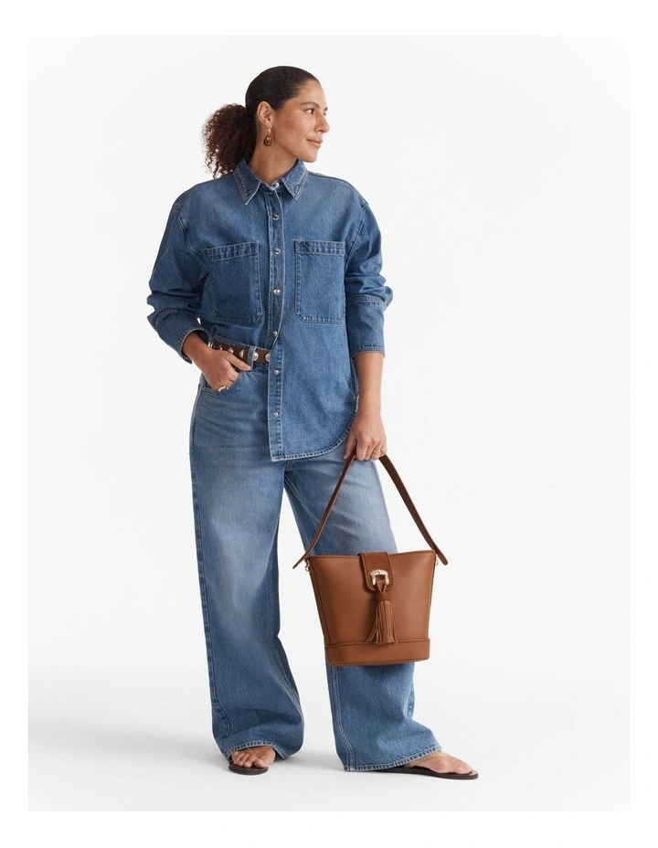 Cedar Bucket Bag in Tobacco image 7