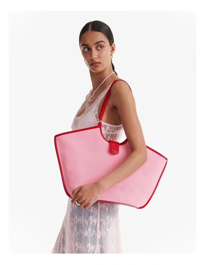 Hera Knit Tote Bag in Pink Sorbet image 2