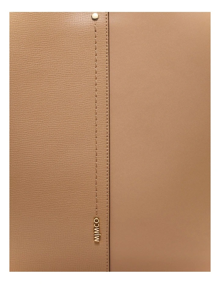 Metro Worker Tote Bag in Caramel image 6