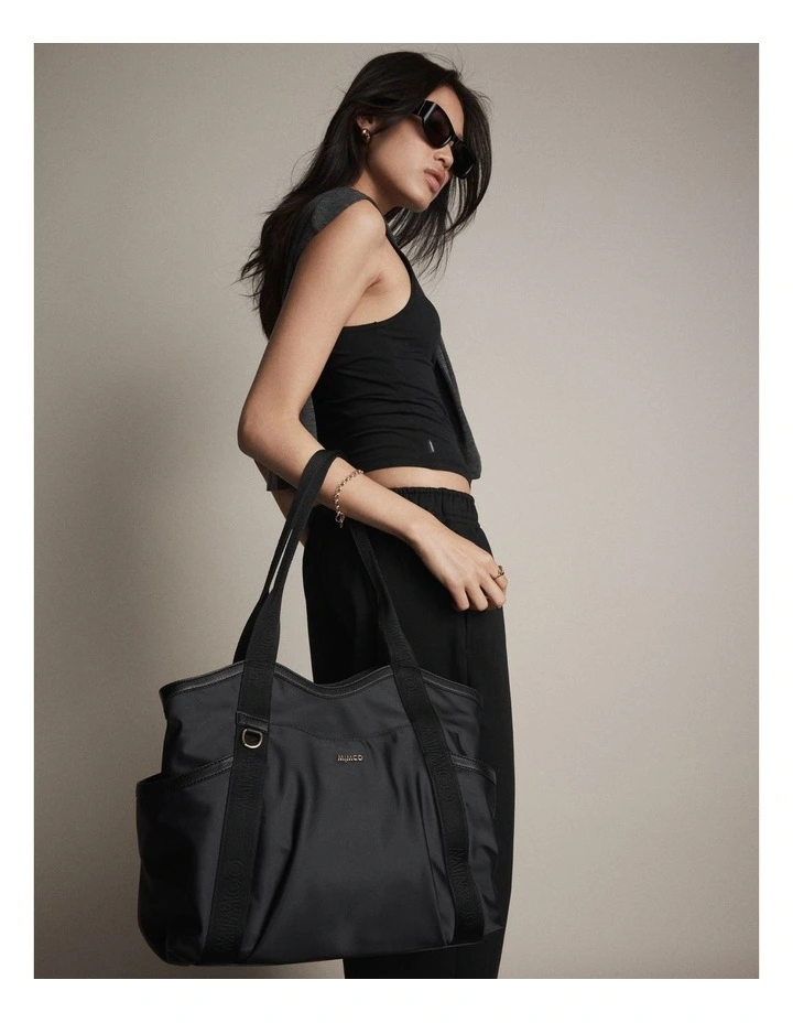 Dove Tote Bag in Black image 4