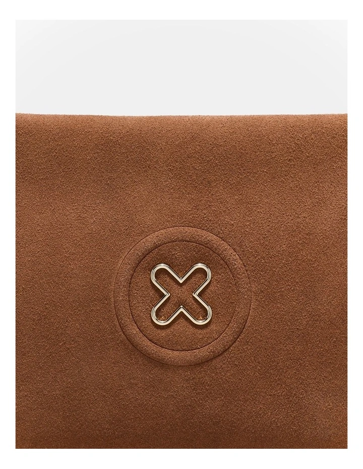 Bay Strap Crossbody Bag in Pecan image 6