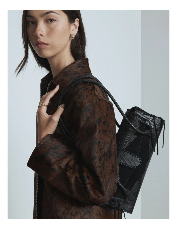 Sable Shoulder Bag in Black image 2