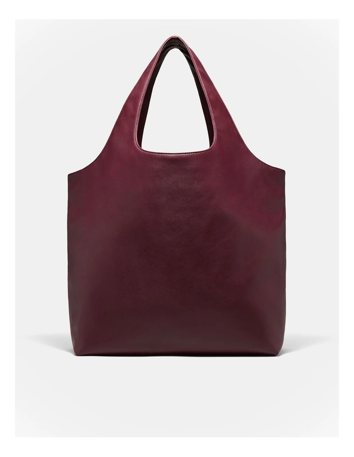 Brittany Tote Bag in Merlot image 3