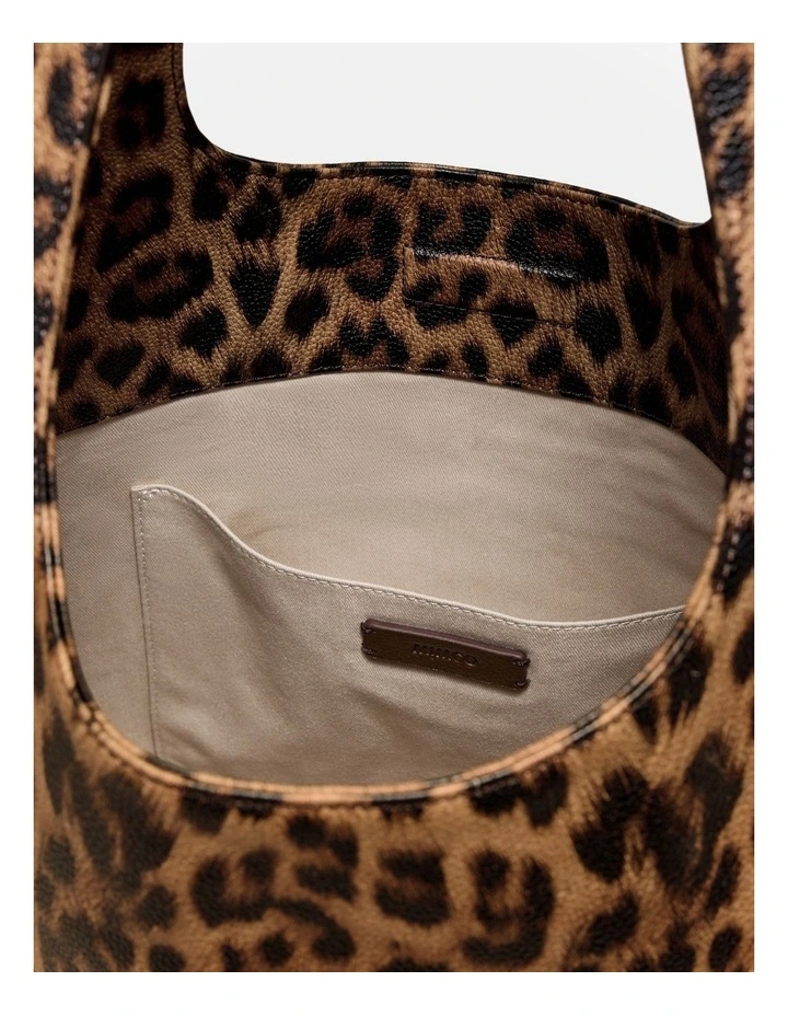Brittany Tote Bag in Leopard image 7
