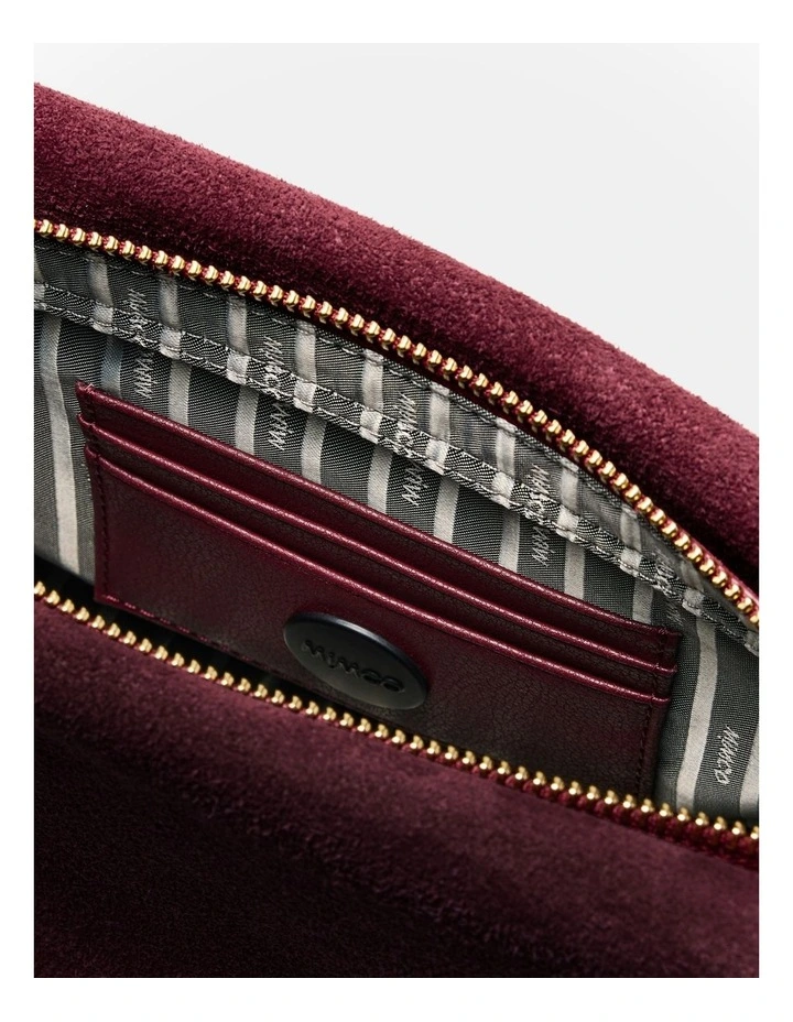 Bay Strap Crossbody Bag in Merlot image 7