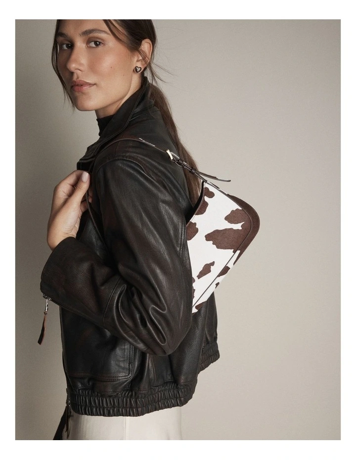 Cove Slim Shoulder Bag in Animal Print image 4