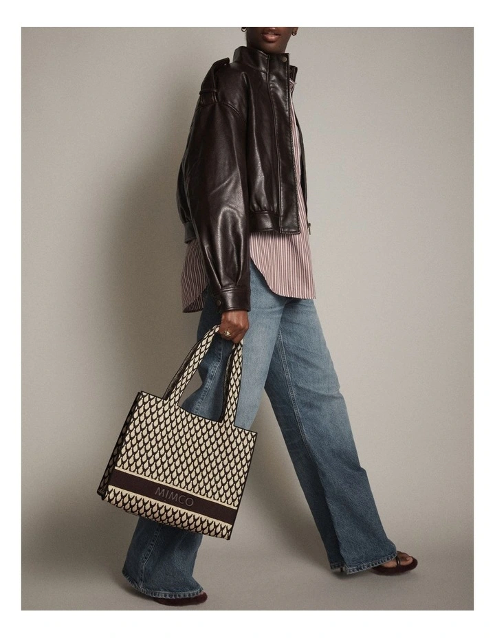 Blondie Boxy Tote Bag in Gold image 2