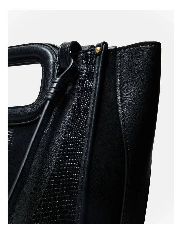 Harlowe Tote Bag in Black image 6